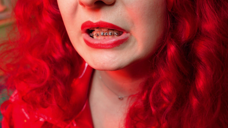 Arya Grander: ASMR food fetish!
