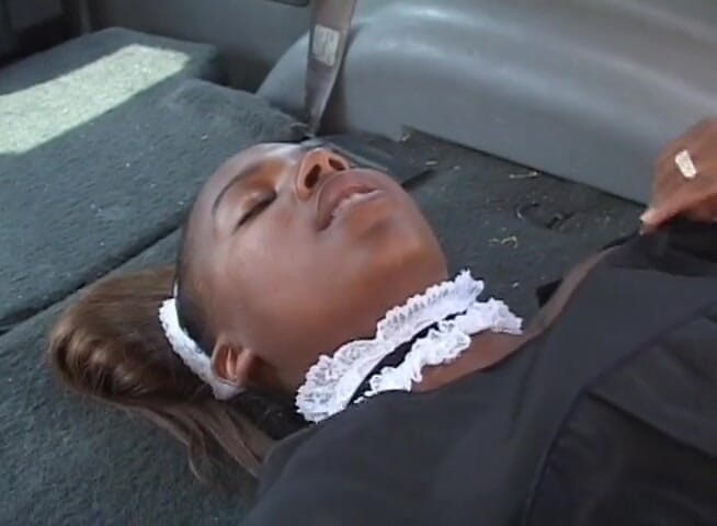 Black Jass: Busty ebony slut gets banged in the car