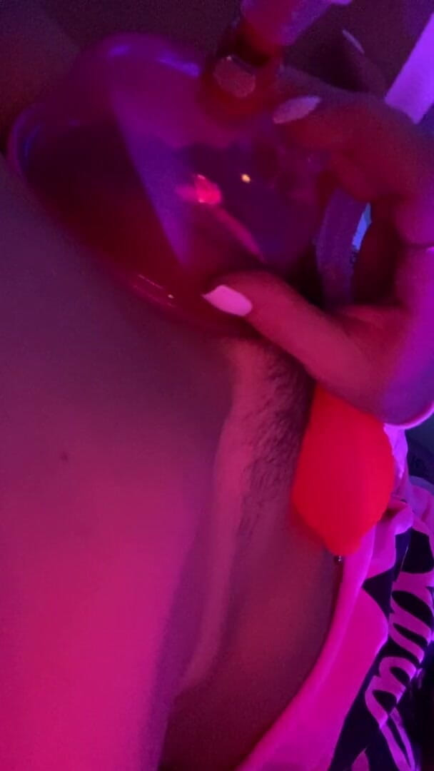 TheRealKittyD: İlk kez amcık pompası