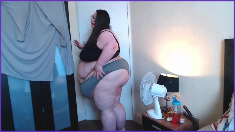 SSBBWLadyBrads: SSBBW rem och trosa mode show
