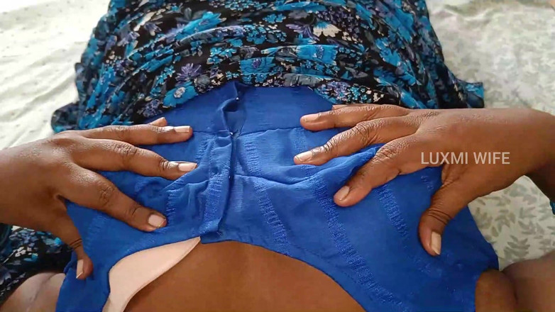 Luxmi Wife: Ep 4 se masturba comigo