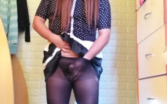 Kit19881127: Sissy crossdresser 12