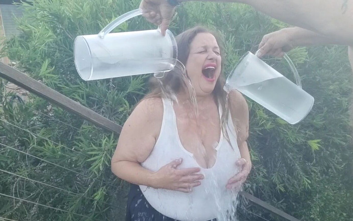 WeAreFukBunnies: Dva zajíčci 14