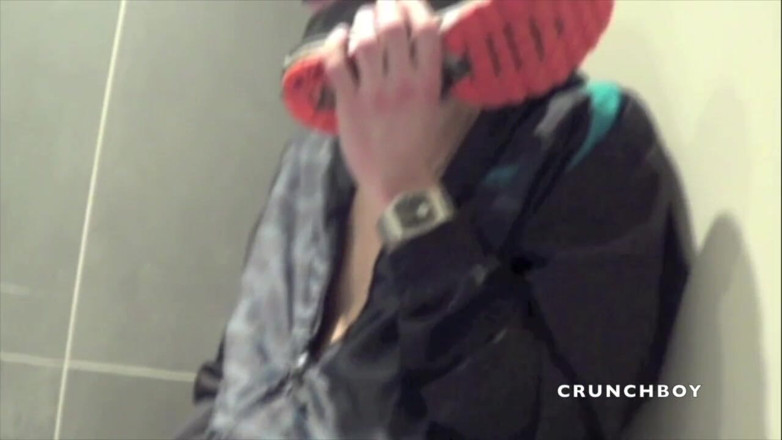 Raw French Bad boys: รองเท้าผ้าใบเฟติช ทรมานสุดขีดสำหรับหนุ่มเกย์ซน