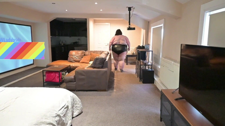 SSBBWLadyBrads: Товстушка, сексуальний жирний чорний шкіряний костюм