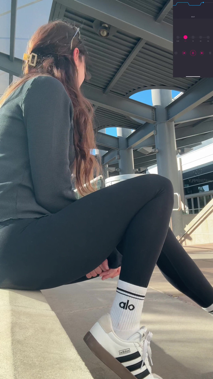 Nadia Foxx: Finding a Great Spot to Cum Outside!