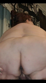 Trudno znaleźć mokre miejsce w SSBBW cipki część 2
