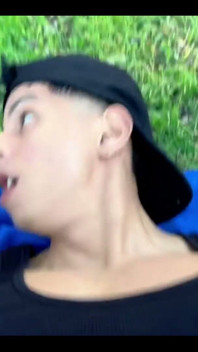 To je pohled, který pasivní partner má, když na mě skáče
