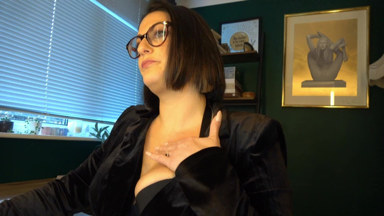 Countess diamond: Ocena kontraktów dłużnych Intervview