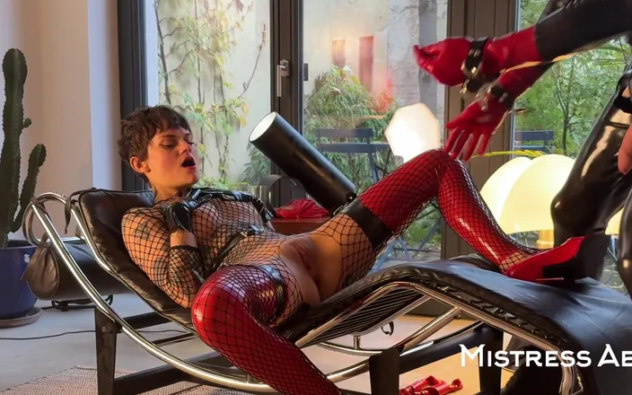 MistressAe: Fucking and Squirting on Chaise Longue