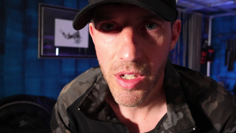 TomBakerBDSM: 第一人称视角 Tom Baker - 你的鸡巴很恶心（4k）