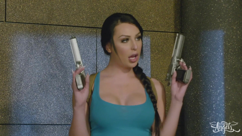 Trans Angels: Chanel Santini นมใหญ่ดูด Damien และเอาของเล่นใหญ่ของเขาหลังจากหนีวัดที่รัก