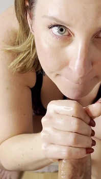 Sensual Blowjob and Facial with Red Toes