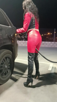 Tanken in Leder Und Boots