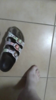 Pantofole Crema