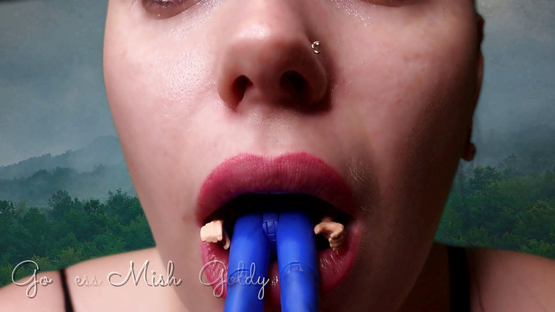 Goddess Misha Goldy: Meine lippen - ist eine Tür zur Hölle für kleine Menschen!...