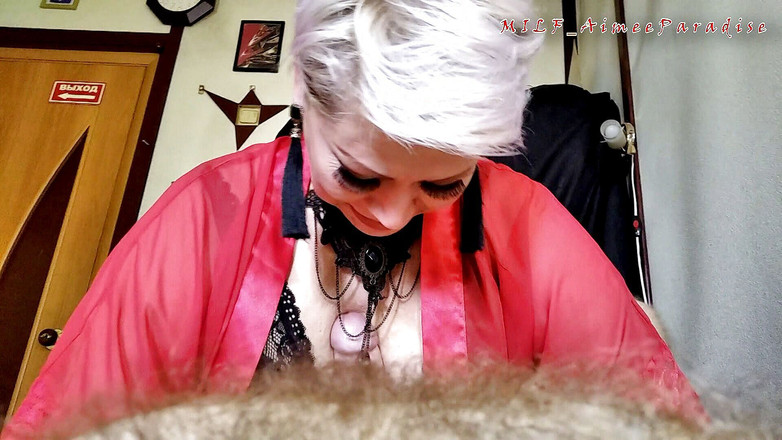 AimeeParadise: बड़े परिपक्व स्तनों के बीच एक मजबूत लंड, परिपक्व रंडी पत्नी की गांड की मालिश और परिपक्व जोड़े के अन्य रोमांच