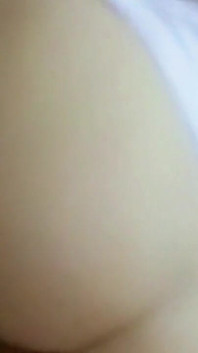 Miluji její červené rty