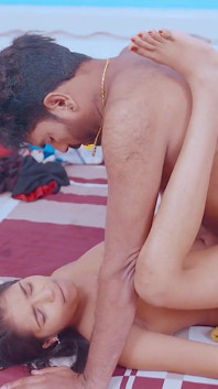 Kakak ipar india yang super sange ini pengen dientot sama devar di malam hari