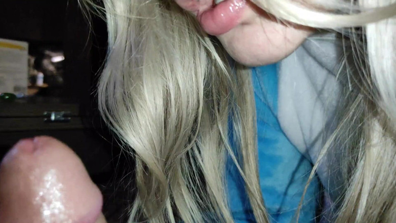 Taboo Room: Nevlastní sestra v pyžamu jednorožce bere velkého ptáka nevlastního bratra...