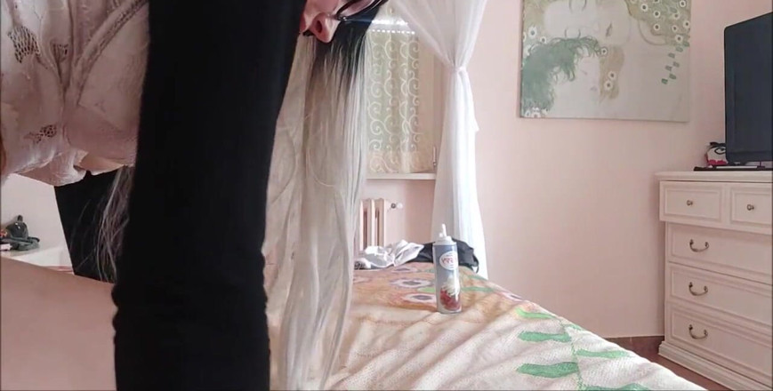 savannahamatoriale: Stepson, Do You Want to Play Whipped Cream with Stepmommy?
