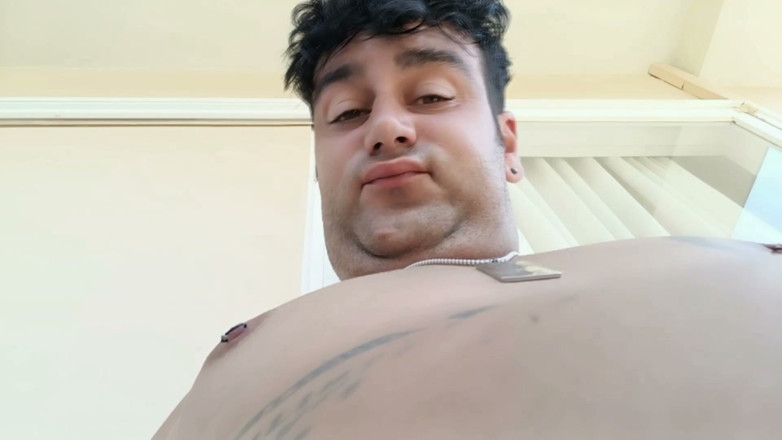 Idmir Sugary: I Love My Fat Look - Double Chin, Big Breast and...