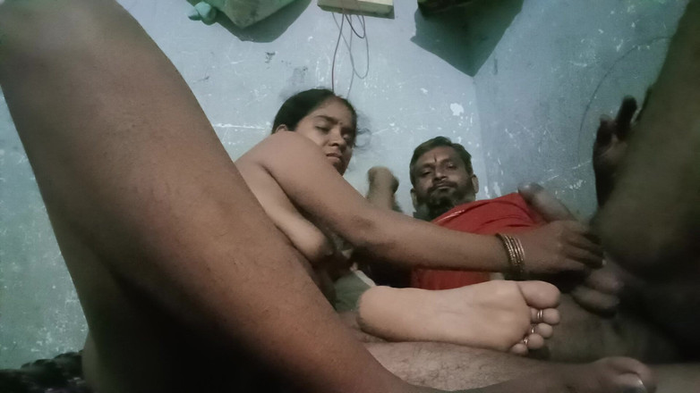 BlondAtom63: Desi Bhabhi Desi Vídeos Calientes Hindi