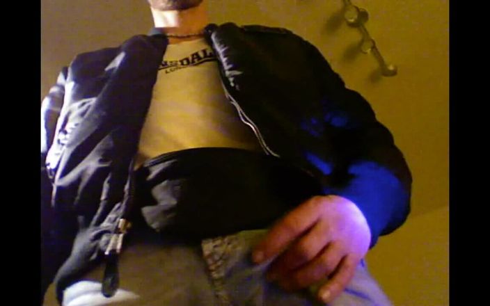 GEARandSmoke: Alpha Jeans Fumée