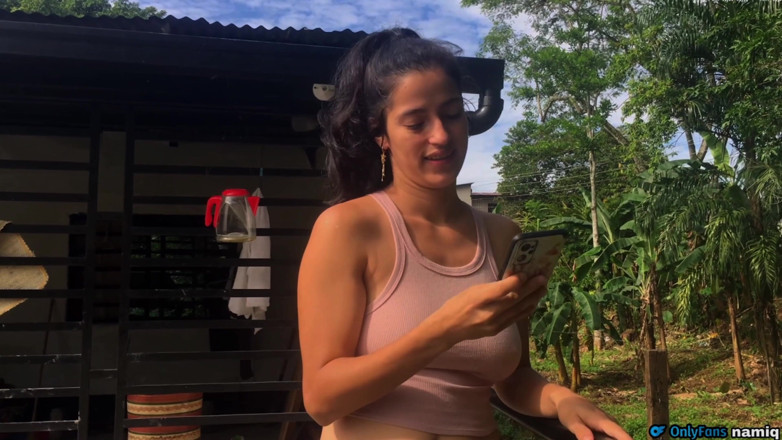 NamiQseiiin: Il vicino viene ad aiutarmi a riparare il mio PC