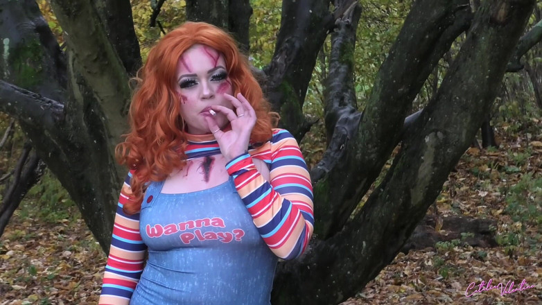 Catalia's Extreme Kink Fetish Domination Vids!: Catalia Fumando Vestida De Cosplay