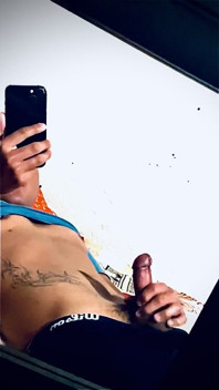 Pukulan di penis yang berdenyut membuatnya benar-benar kelelahan Pinkyml2
