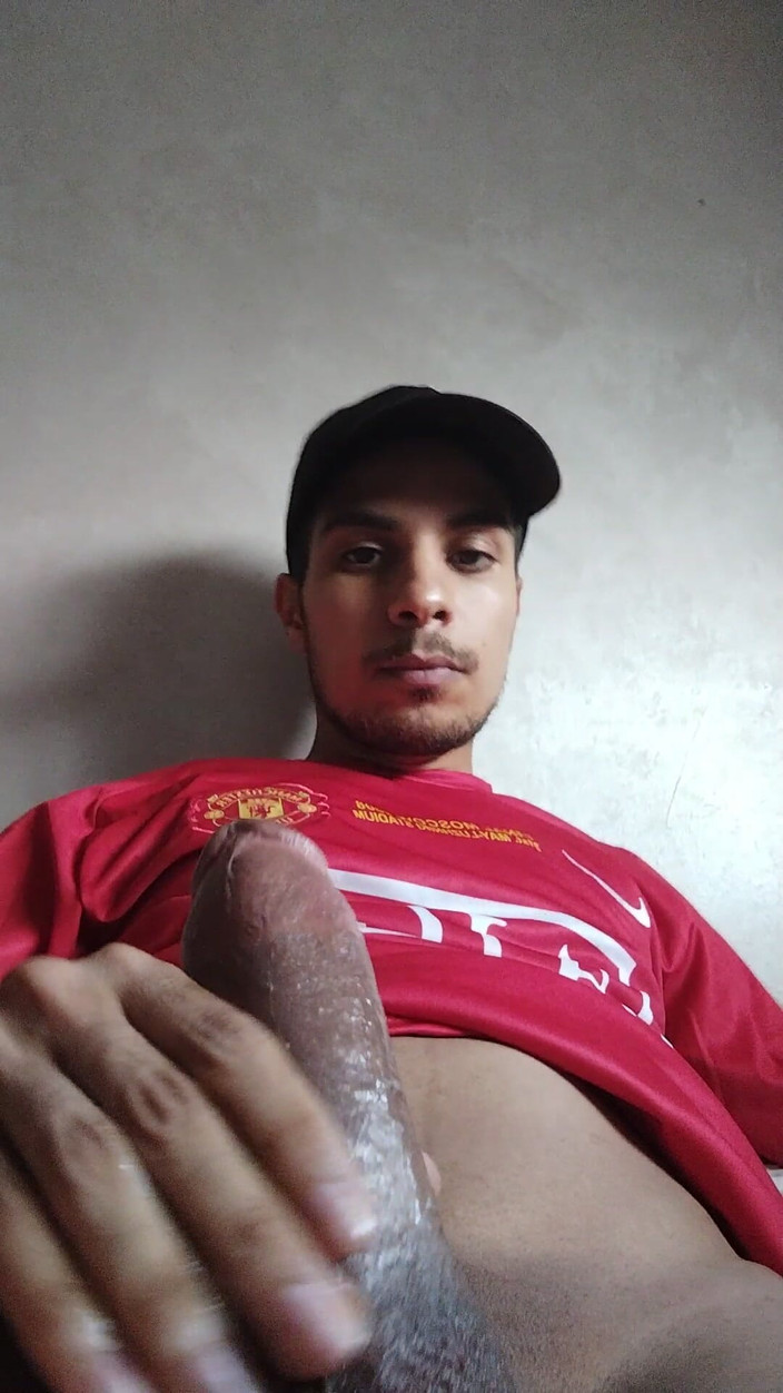 Zaid: Masturbation of a Handsome Saudi Guy with an Imaginary Penis