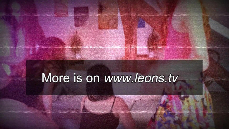 Leon Lambert Girls Twerk Parties CFNM: Five girls with their friend at home getting playful
