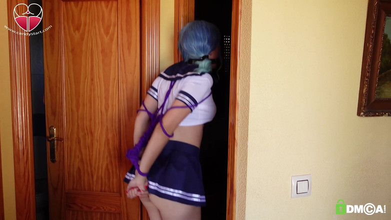 Candystart Videos: 束缚，试图逃脱