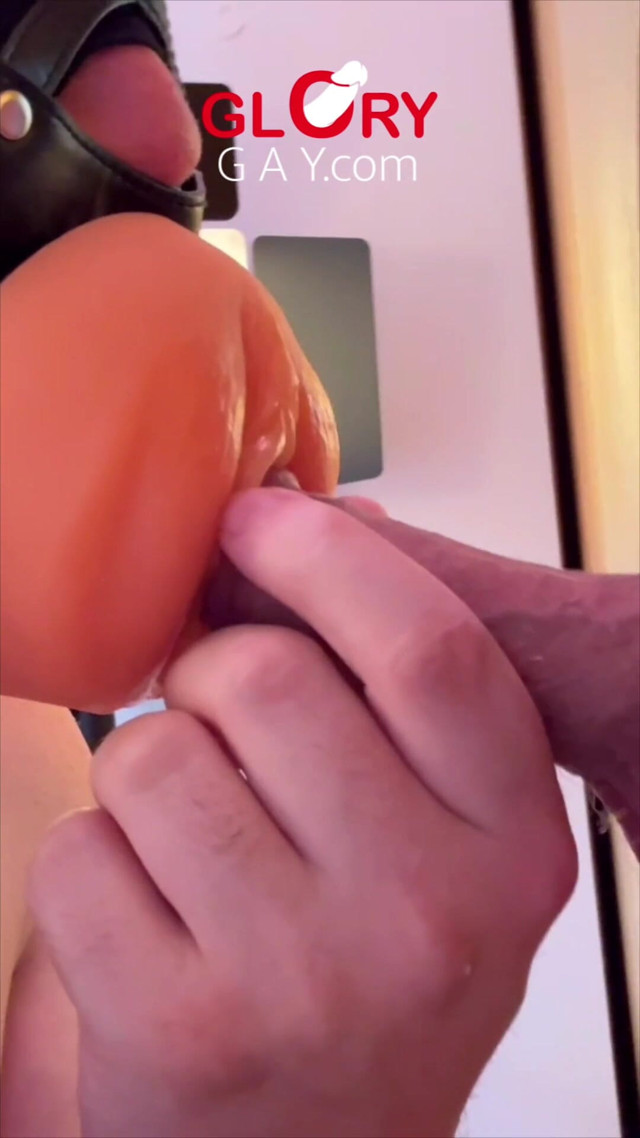 Straight Guy Pounds His Girl at the Gloryhole - but Who's Really Moaning Behind It?! (GLORYHOLEGAYS)