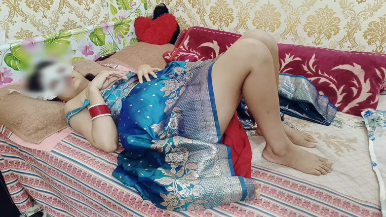 Bplove: Hintli kadın saree harika sikişiyor