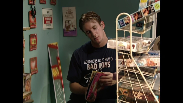 RATATATA!: Un'intensa Scopata in Videoteca per La Giovane E Vogliosa Britni