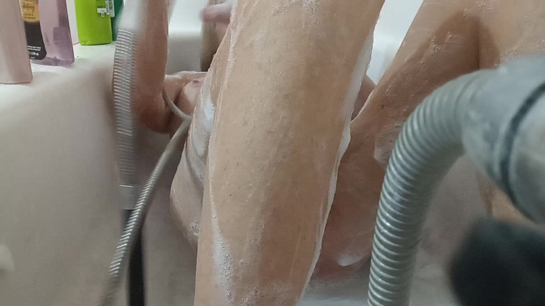 Lizzy Yum: Liz Young SD listopad 2025 masturbace # 43