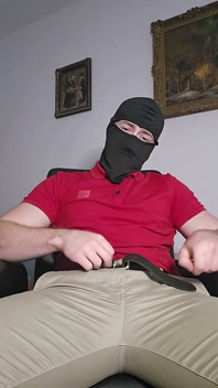 Sexy učitelka trestá zlobivého studenta a stříká tuk