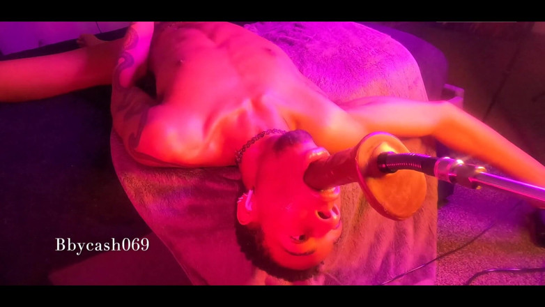Bbycash 69: дилдо