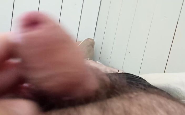 Big Pisser: Ein kleines Bündel freche Videos von Papi.