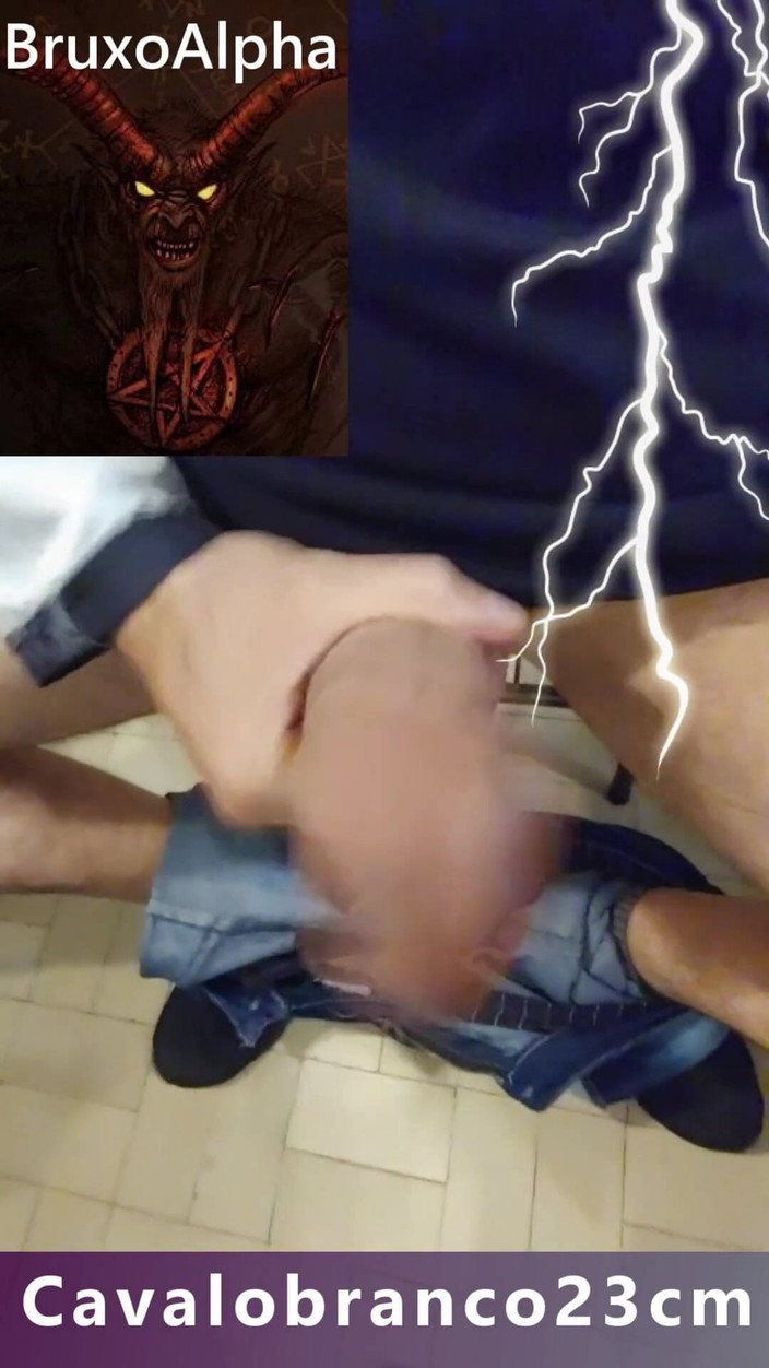 BruxoAlpha777: Kontol metal besar bermain drum