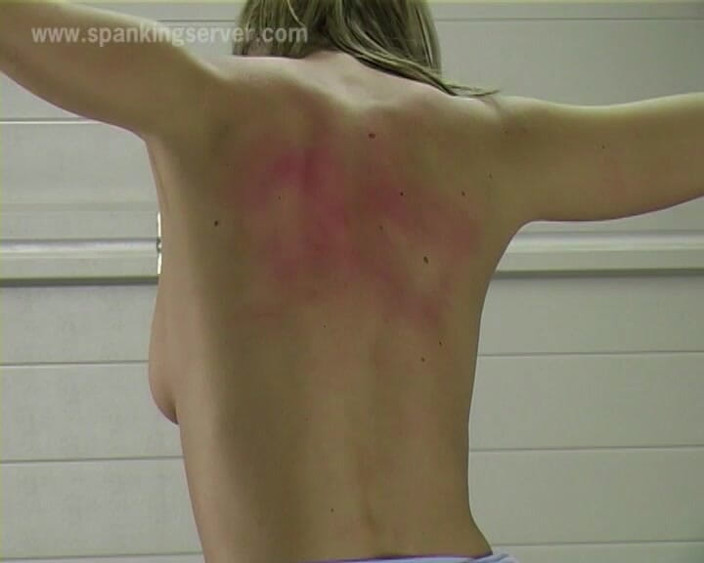 Spanking Server: Cynthia bb zweep classic09185