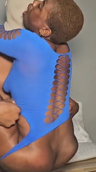 Lagos freak mit bösem arsch wird hart gefickt, wie ihr Leben davon abhängt