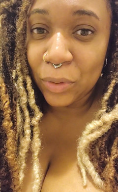 Josie4yourpleasure: Stream začal 18.10.2022 07:18 pm Hai