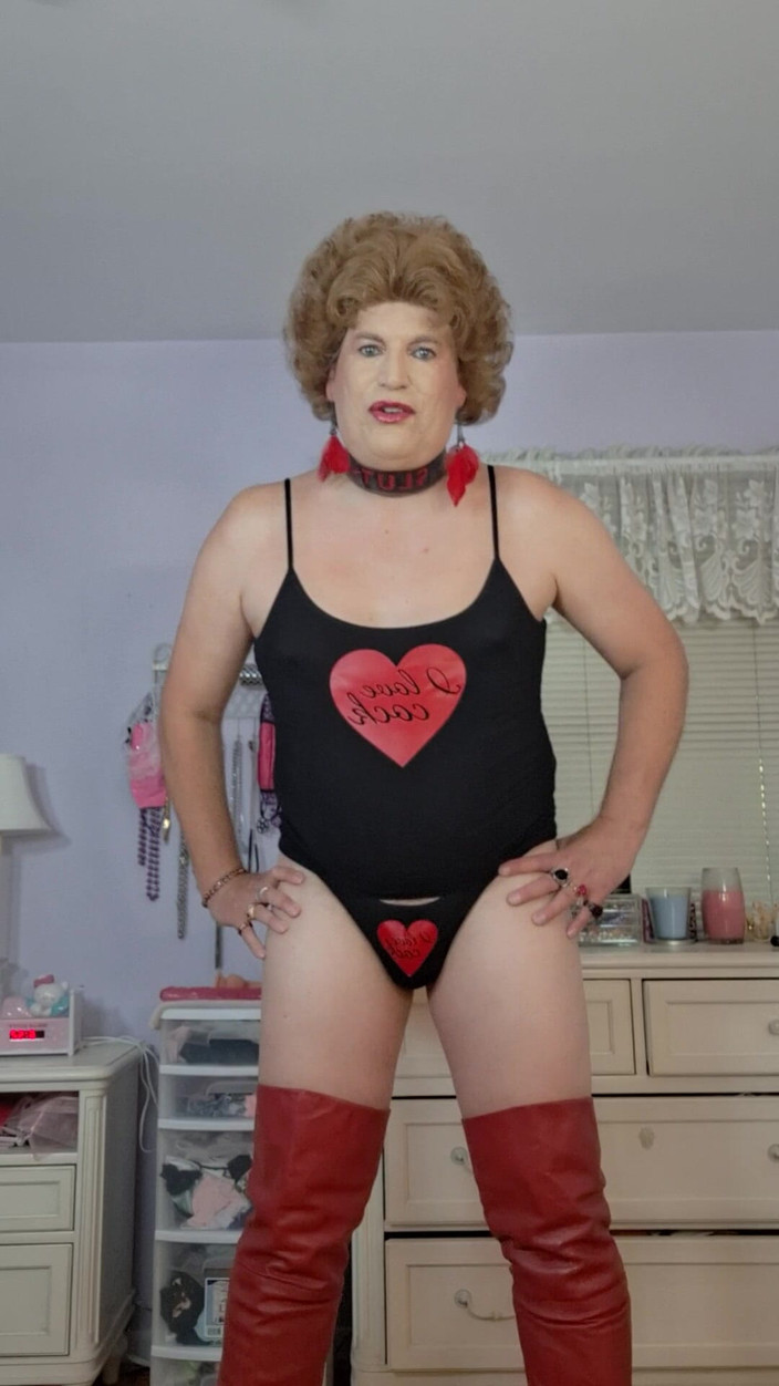 Victoria Lecherri: Pubblicizzare il Mio Amore di Gallo!