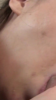 Scenă japoneză curvă-1_busty brunetă futându-se în cadă și primind o ejaculare facială