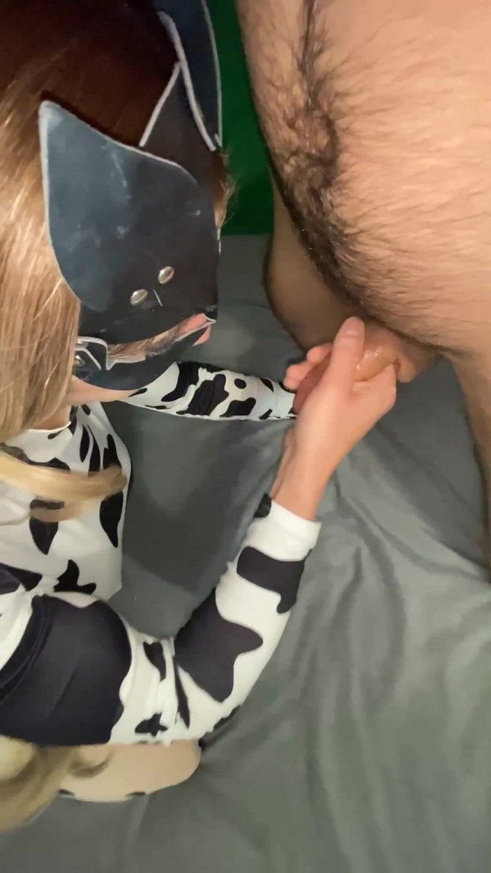 KatyKoroleva: Hij likte mijn clit en neukte me