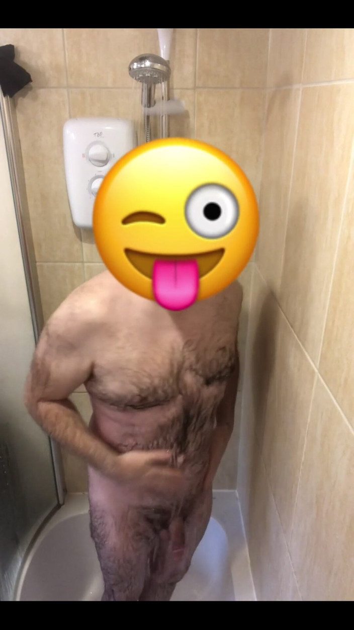 Djdavexxx: Daha fazla ıslak kürk ve yarağımı sallıyorum