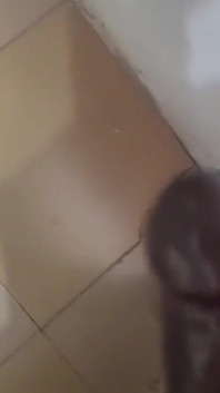 Quem é o rosto ou a boca ao lado dos meus amantes de porra